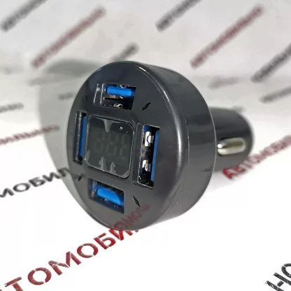 Разветвитель зарядка 2.0А на четыре USB с вольтметром RV-202